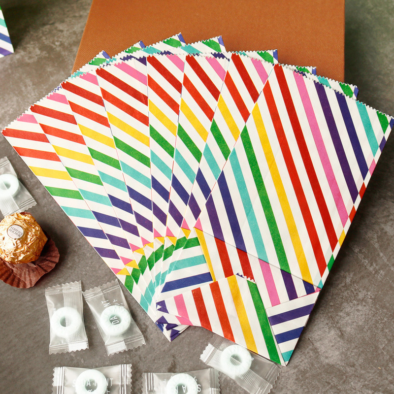 Small Paper Bags Rainbow Print - Event Party Box 리뷰 및 가격